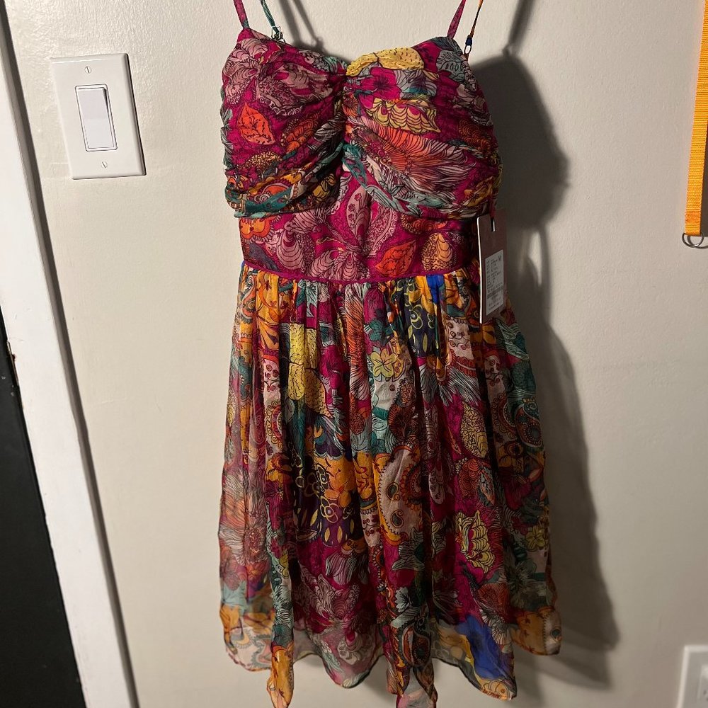 ASYA linen shirt NWT, floral pattern, size medium imported